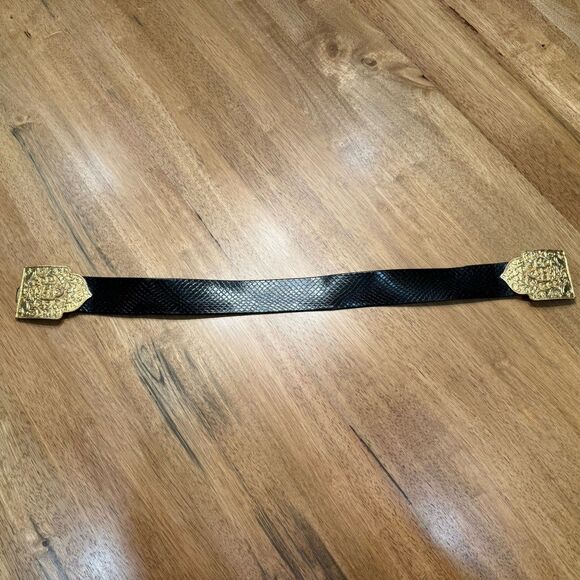 VTG. ACCESSOCRAFT‎ WOMENS GOLDTONE ORNATE WIDE BELT BUCKLE 7.75X2.75\